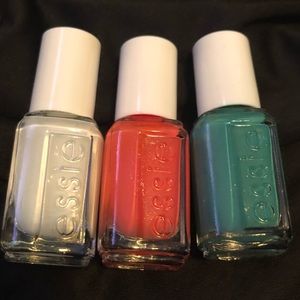3 pack Essie minis nail polish